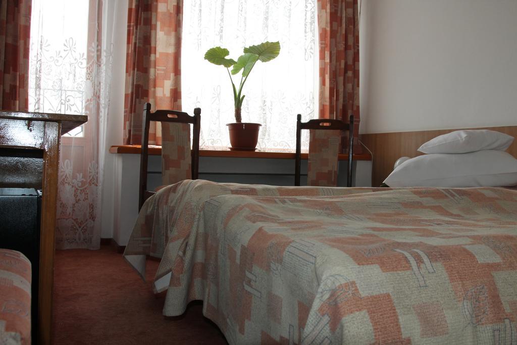 Hotel Zimbru Câmpulung Moldovenesc 部屋 写真