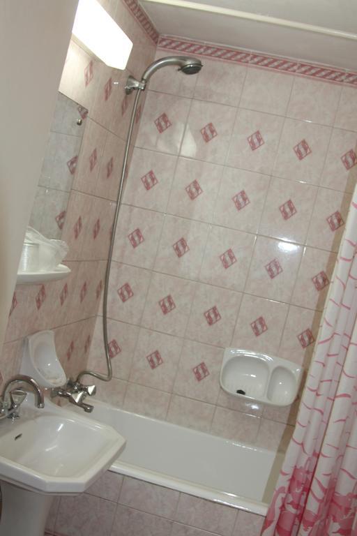 Hotel Zimbru Câmpulung Moldovenesc 部屋 写真