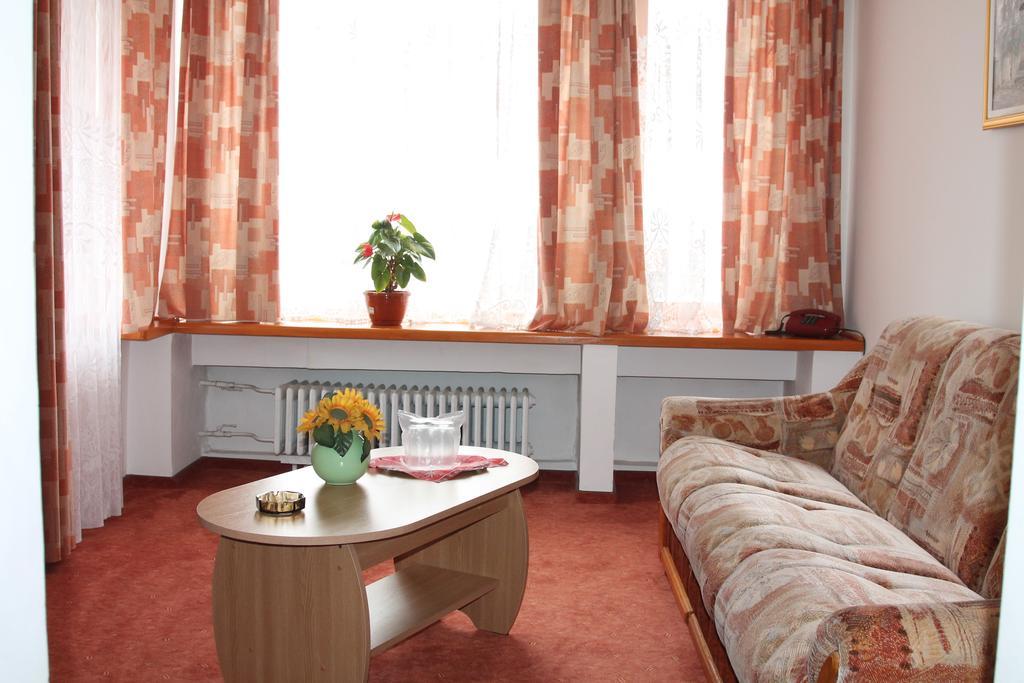 Hotel Zimbru Câmpulung Moldovenesc 部屋 写真